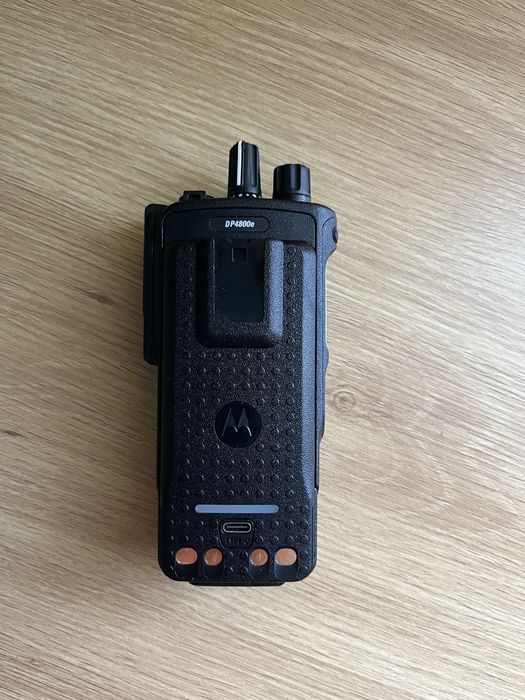 Рація Motorola DP 4800e VHF діапазон 136–174 МГц