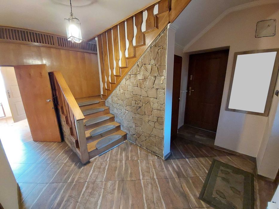 Dom z dużą działką inwestycyjną 3800 m2