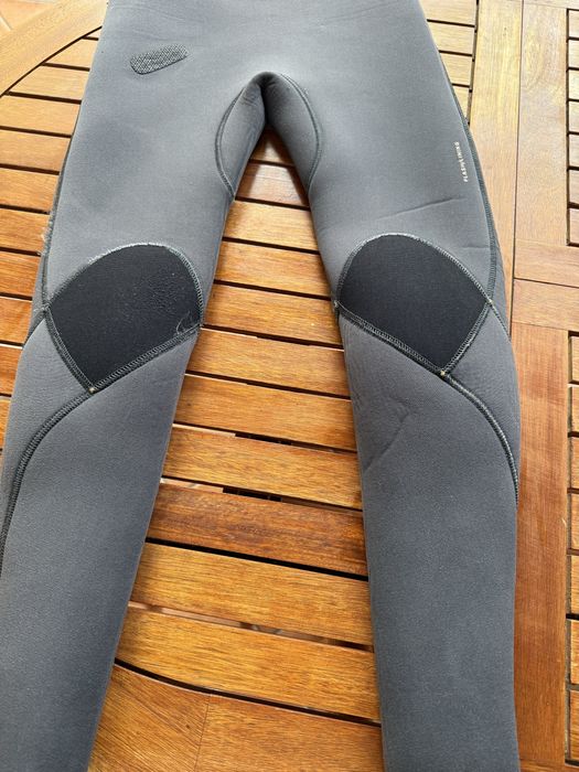 Fato surf rip curl