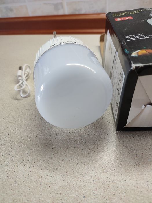 Аккумуляторна LED лампа 60W