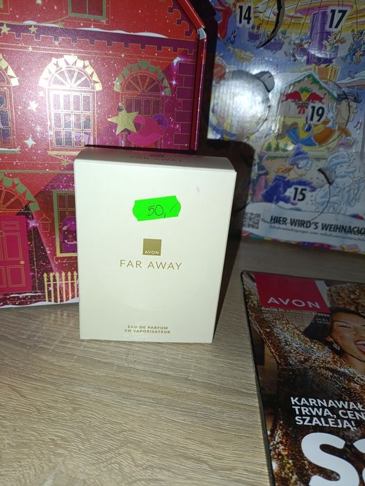 Woda perfumowana far away avon