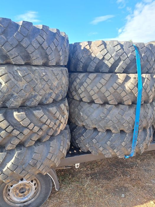 Есть Резина на Урал 1400/20 протектор ёлка