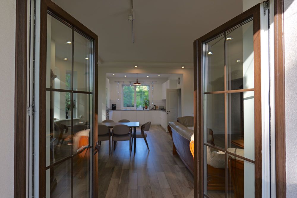 Будинок під Києвом подобово у сосновому лісі