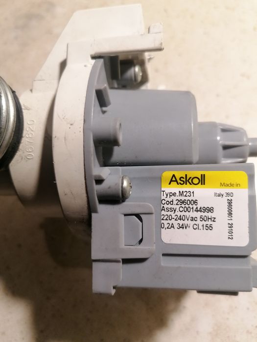 Pralka candy acustic