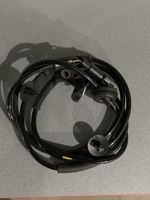 Датчик абс задний левый ford transit 6c11-2b372-sb