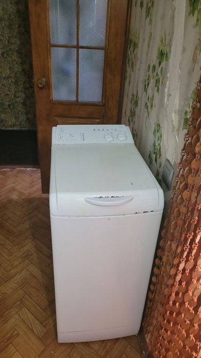 Пральна машина Indesit