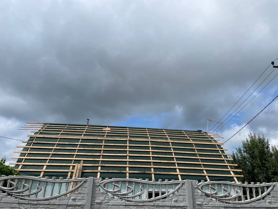 Є відновлення Ремонт кровли любой сложности. Балконы мягкая кровля