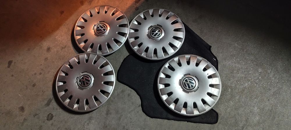 Tampões jante  16 VW