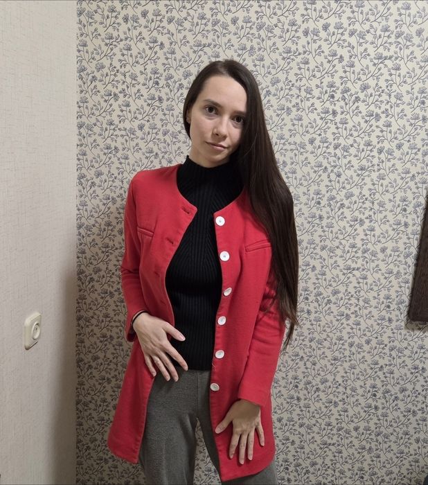 Червоне пальто ZARA BASIC