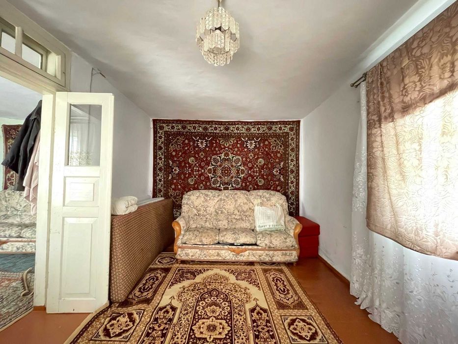 Продається будинок в мальовничому селі Людовка