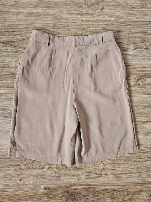 Spodenki bermudy wysoki stan beżowe na lato plażę długa nogawka M L