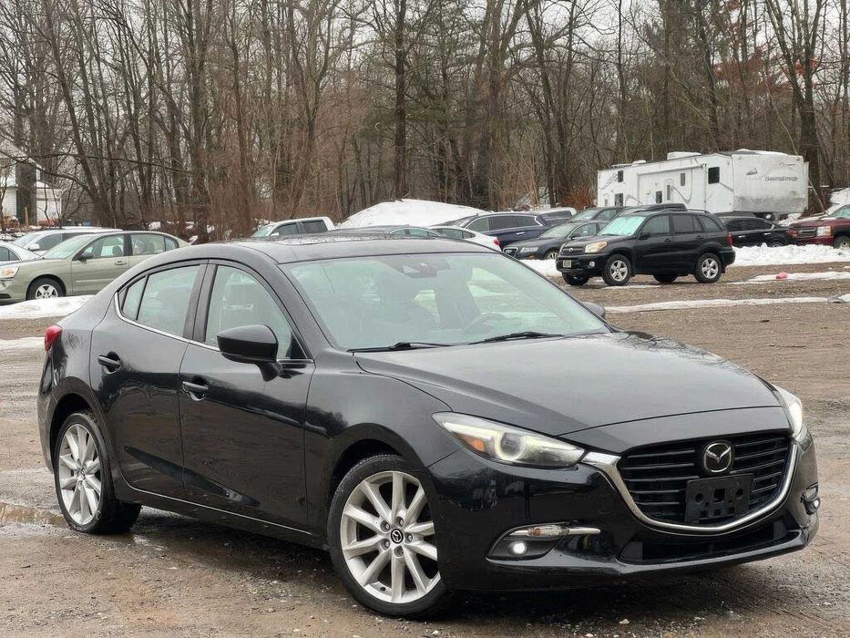 Mazda 3 Grand Touring      2017