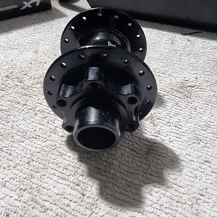 Piasta rowerowa przód  SCOTT COMPONENTS  oś 20X110  32 H szprych
