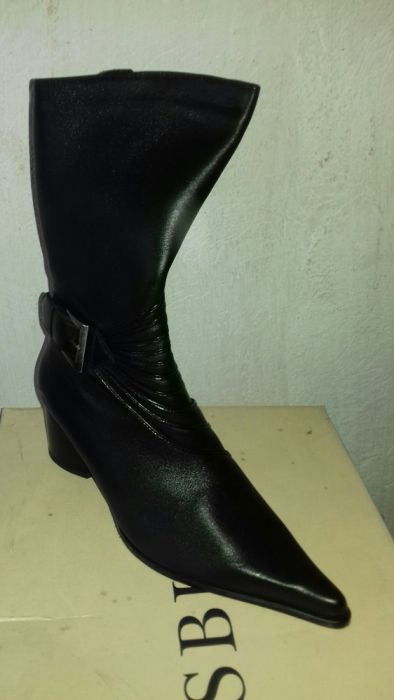 Kowbojki kozaki damskie czarne skóra naturalna szpic retro 39 38 37