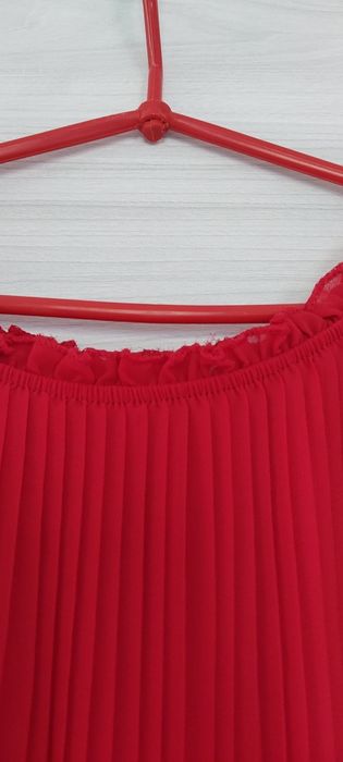 Sukienka czerwona elegancka plisowana M L XL made in italy