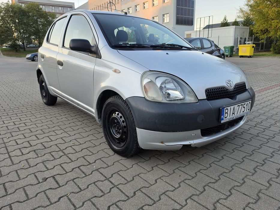 Toyota Yaris 1.0 Klimatyzacja Pali jeździ