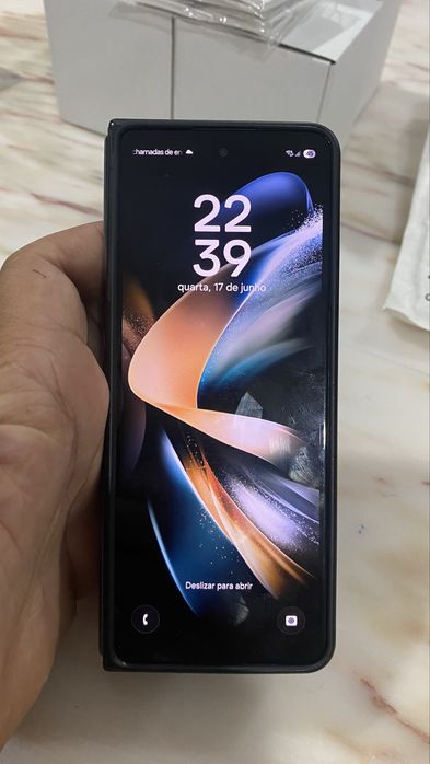 Samsung Z Fold 4