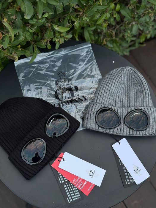 Шапка от C.P COMPANY