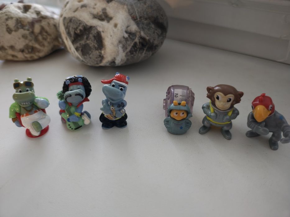 Іграшки з Kinder