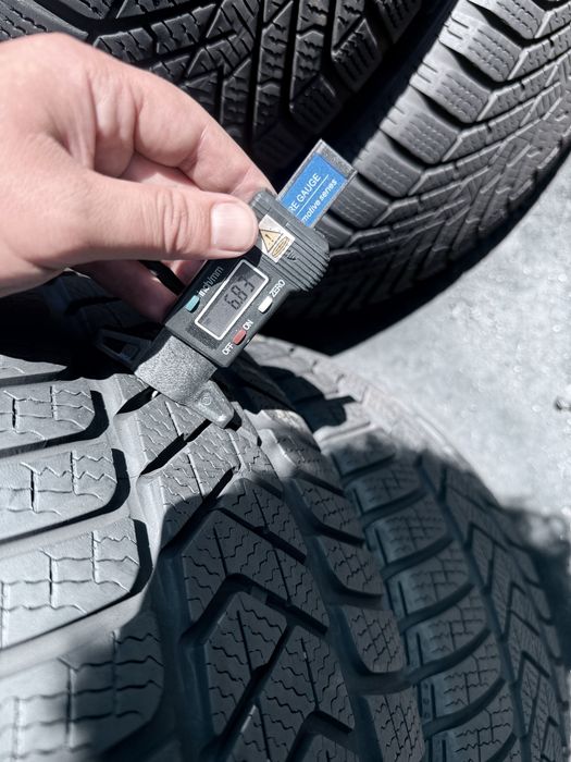 225 50 17 Pirelli Sottozero 3 95% 2024 Шини Зима