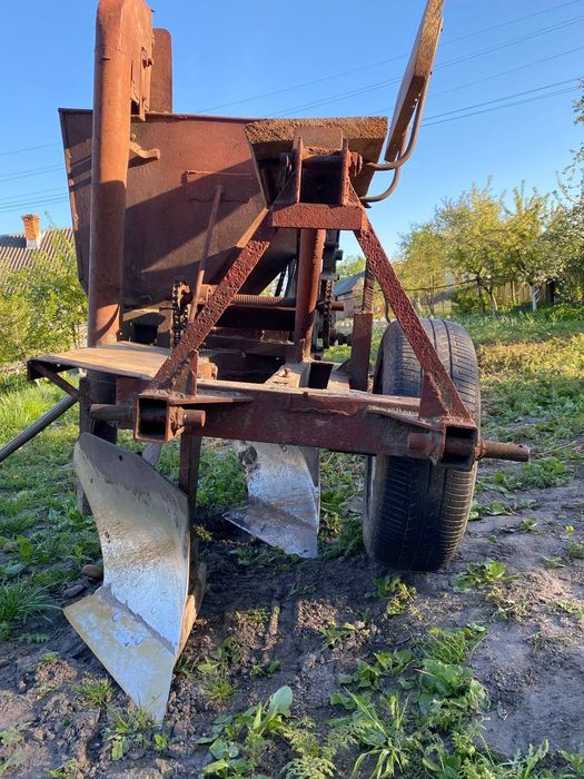 Картоплесаджалка