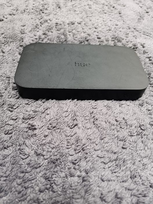 Philips Hue Play HDMI Sync Box (модель 9290022758)