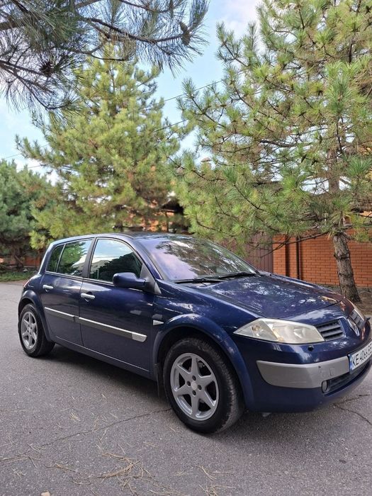 Гарне Авто Renault MEGANE