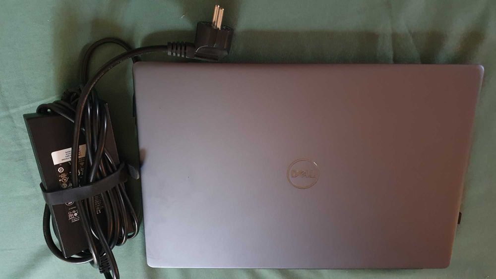 Dell Vostro 15 7590  I7-9750H/16GB/NV GF GTX 1650