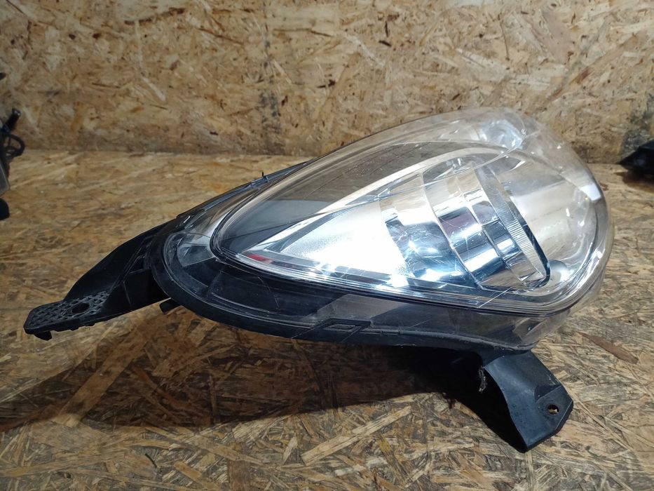 Citroen DS3 lampa prawa lewa przód przednia oryginał Anglik UK