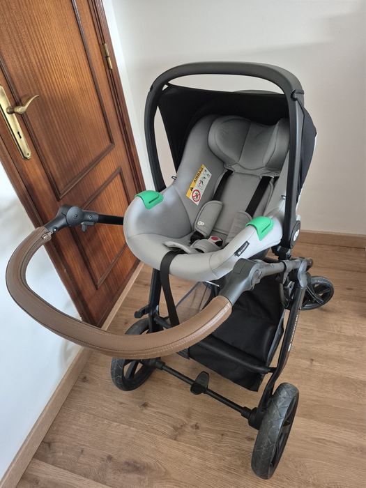 Carrinho de bebé 3 em 1
