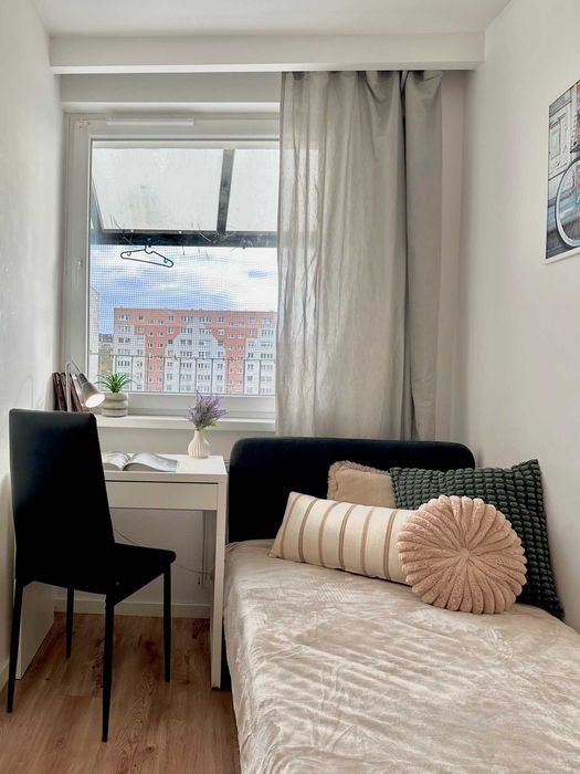 Pokój od zaraz Gdańsk Siedlce przy Kartuskiej 1100 zł/msc