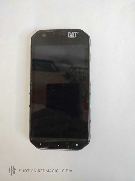 Cat S31 (uszkodzony dotyk)