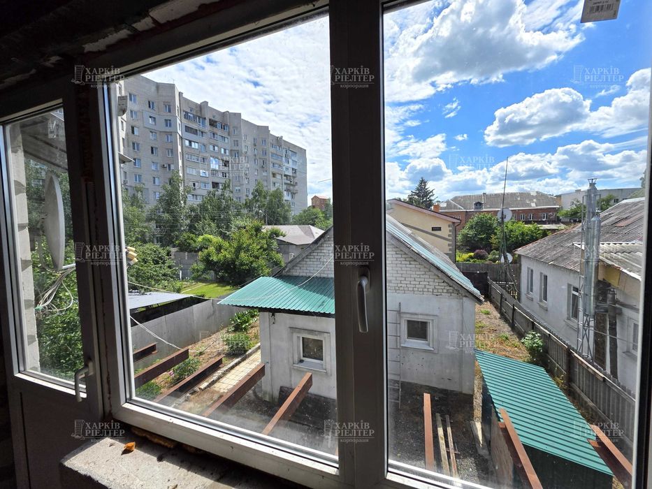 OS4 Продам два дома на одном участке 1-й с ремонтом 2-й под отделку