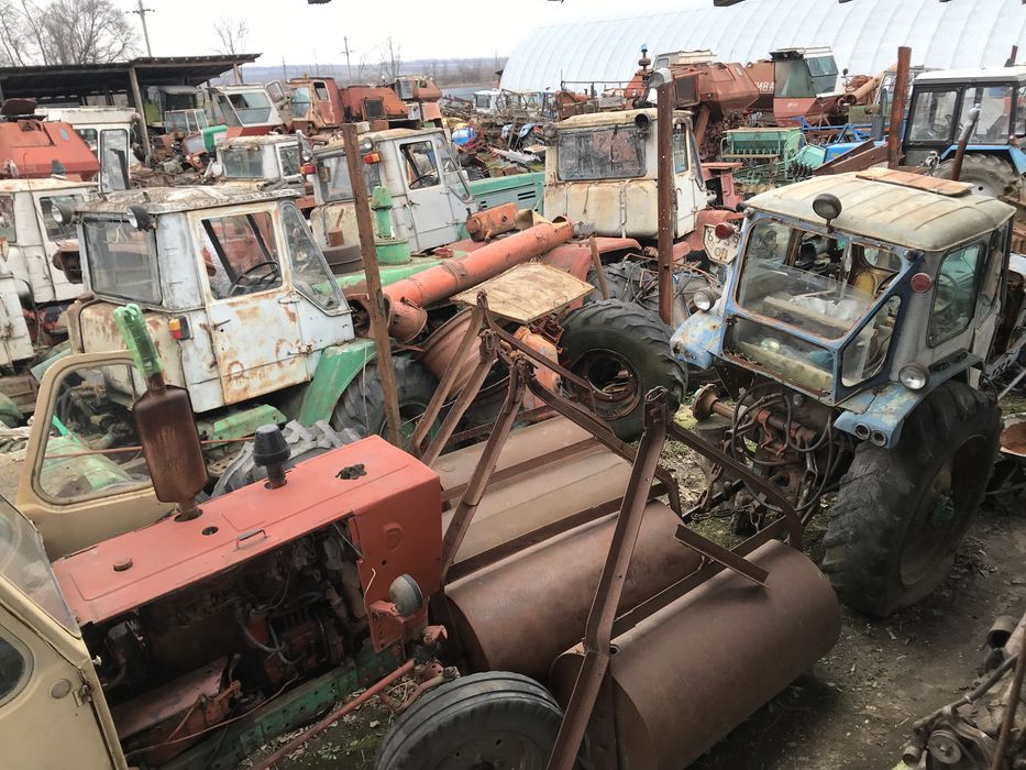 Продаю запчасти трактори Хтз т 150 юмз мтз нива ск 5