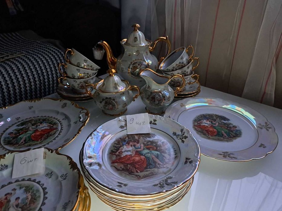 набір посуду Мадонна