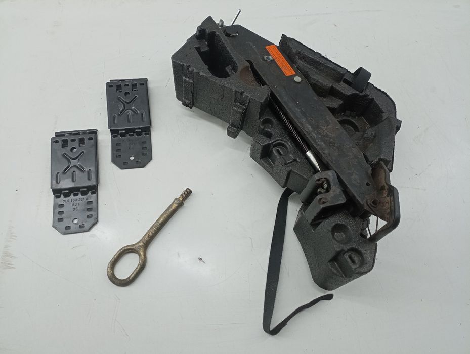 Kit de troca de pneu - VOLKSWAGEN Touareg (7LA, 7L6, 7L7) | 02 - 13