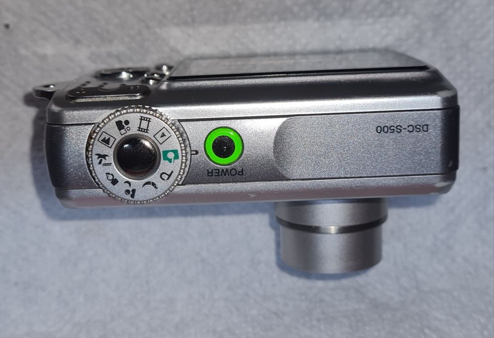 Фотоаппарат Sony Cyber-shot DSC-S500.ютуб обзор sharp, статуэтк