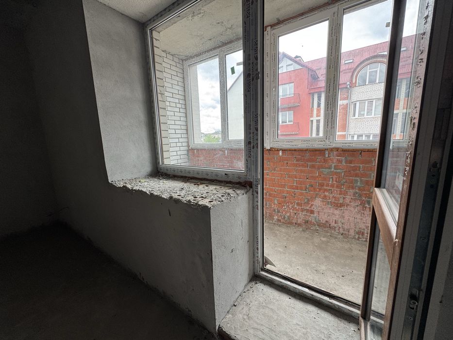 Продаж дворівневої квартири(160кв.м) неподалік Озера/ Тернопіль
