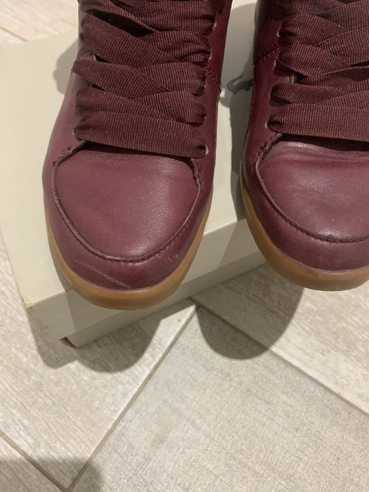 Снікерси черевики напівчоботи lacoste