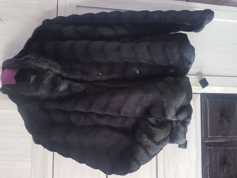 Futerko ORSAY j.nowe M śliczne ciepłe założone 2-3 razy futro krótkie