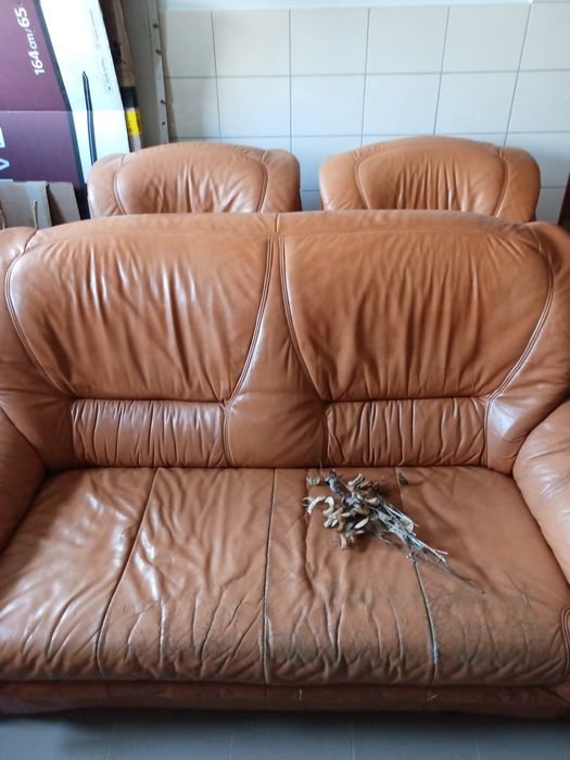 Wypoczynek , kanapy fotele skóra