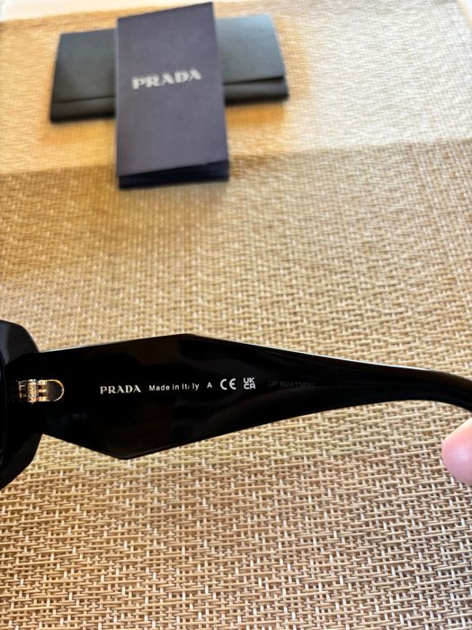 Okulary przeciwsłoneczne Prada