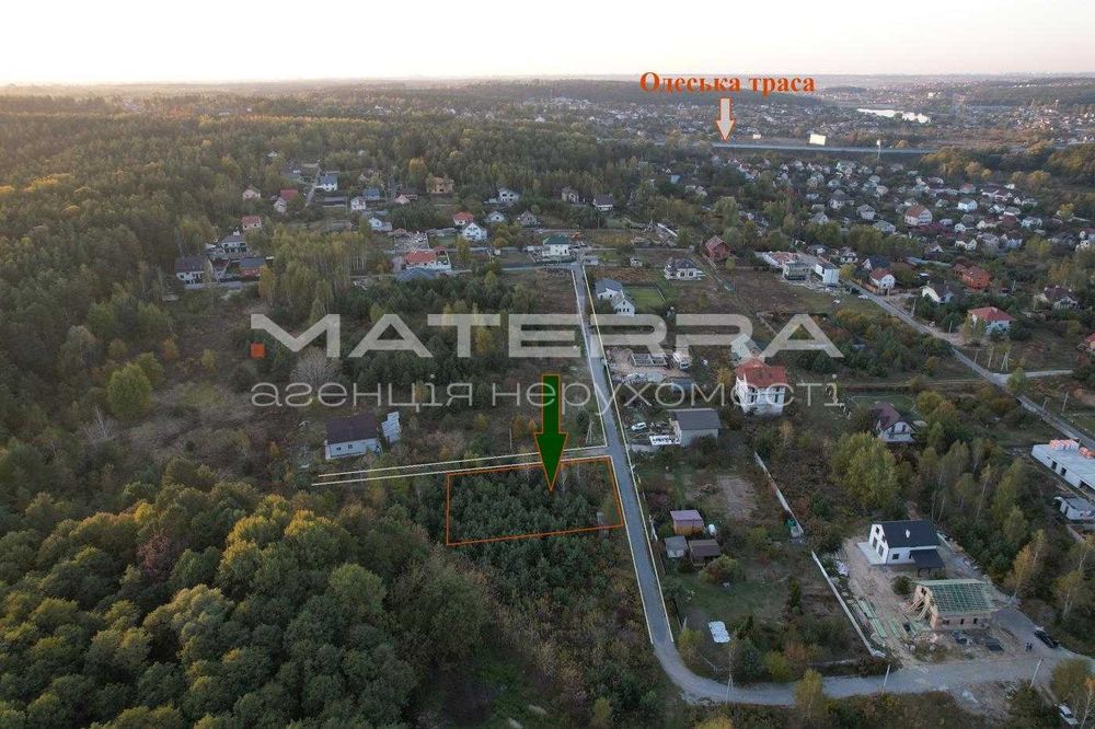 Круглик Віта-Поштова Продаж кутової ділянки 10,5 соток