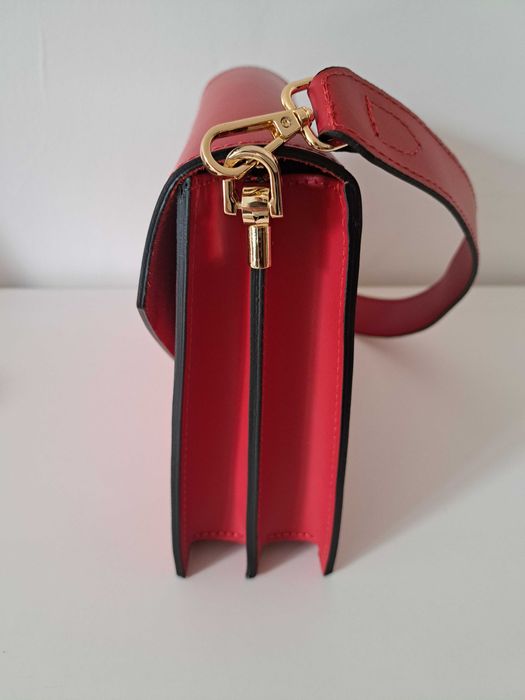 Czerwona torebka na ramię / listonoszka Answear Lab skóra naturalna