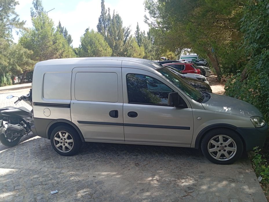 Vendo ou troco Opel combo 1.7 cdti 2005
