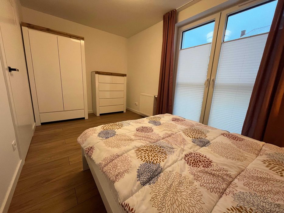 Duże mieszkanie 2 pokoje z klimatyzacją, Karolinki