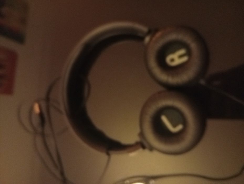 Fones JBL sem microfone