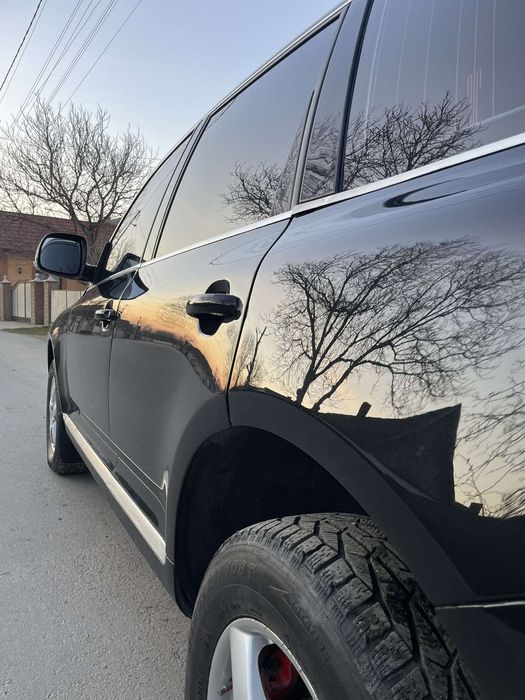 Фольксваген TOUAREG