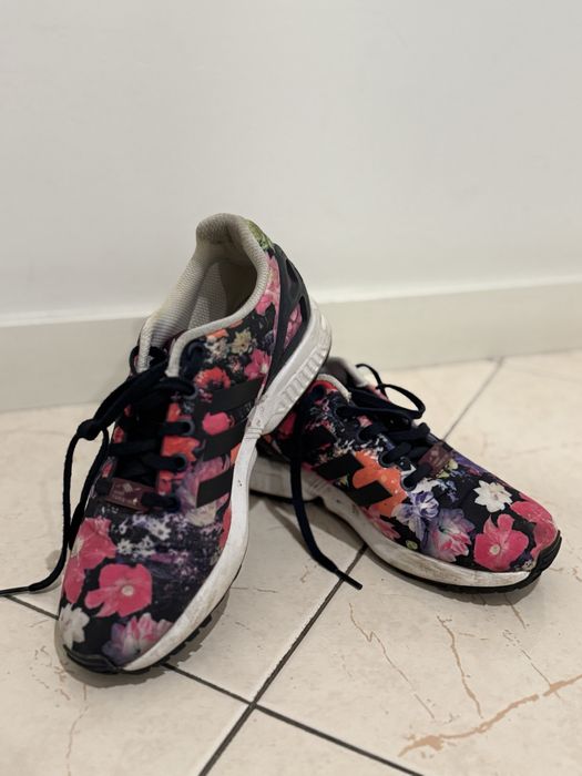 Adidas ZX Flux floral tamanho 36