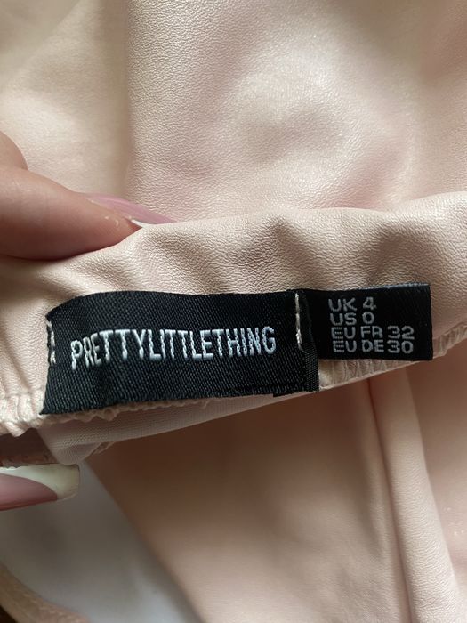 рожева спідниця юбка